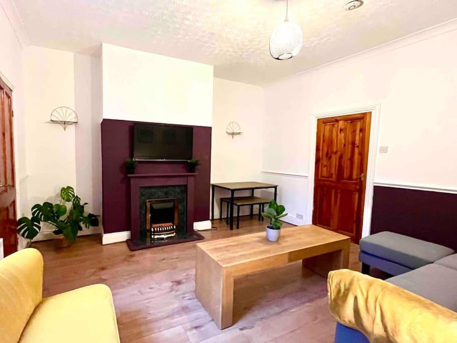 Free Parking. Long Stay Discounts North Shields Bagian luar foto